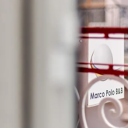 Marco Polo Bed & Breakfast 4*