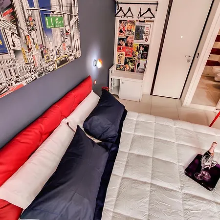 Marco Polo Bed & Breakfast 4*