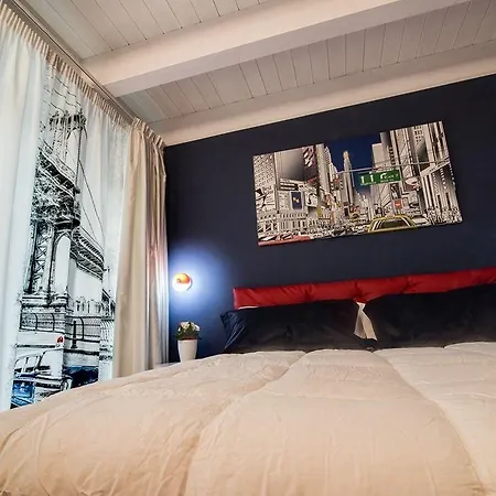 Marco Polo Bed & Breakfast 4*