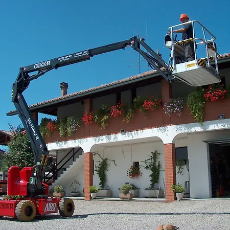 Couette-café Marco Polo 4*